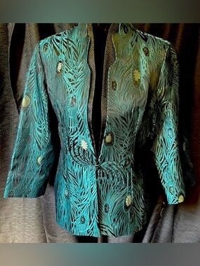 Elegant Dragon Silk Peacock Feather Women's Jacket Coat